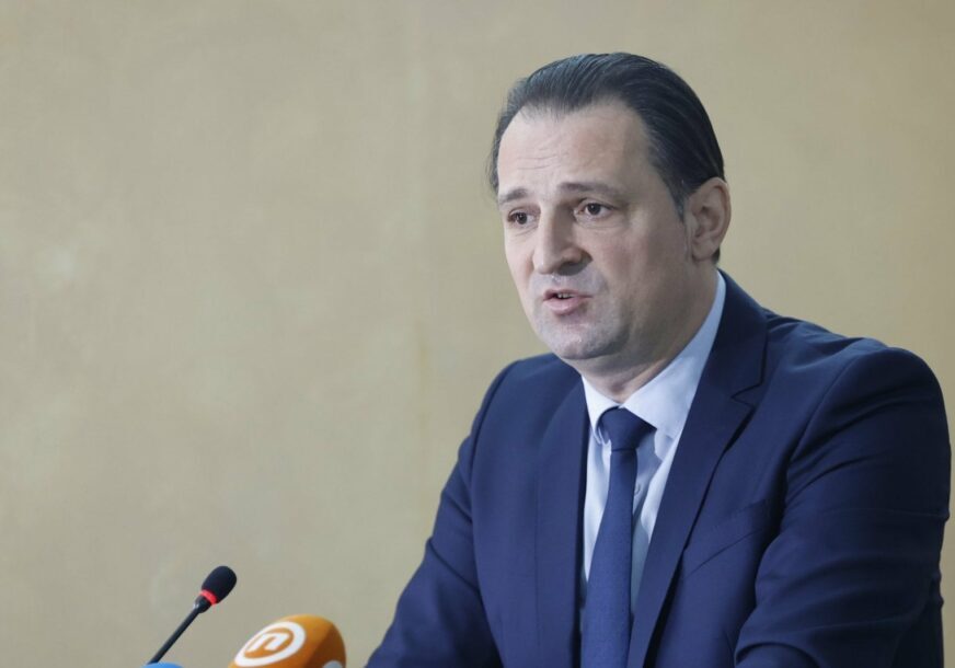 Enis dzafic direktor zeljeznica fbih 872x610
