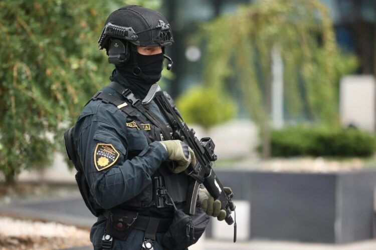 Fup policija 04
