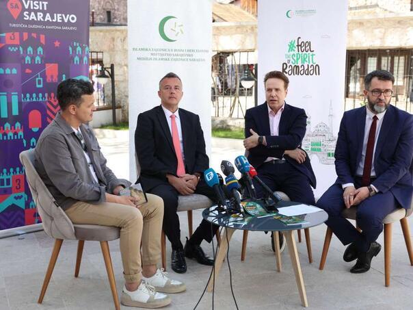 Koncert bajram dodje mirisu avlije burhan F Ena