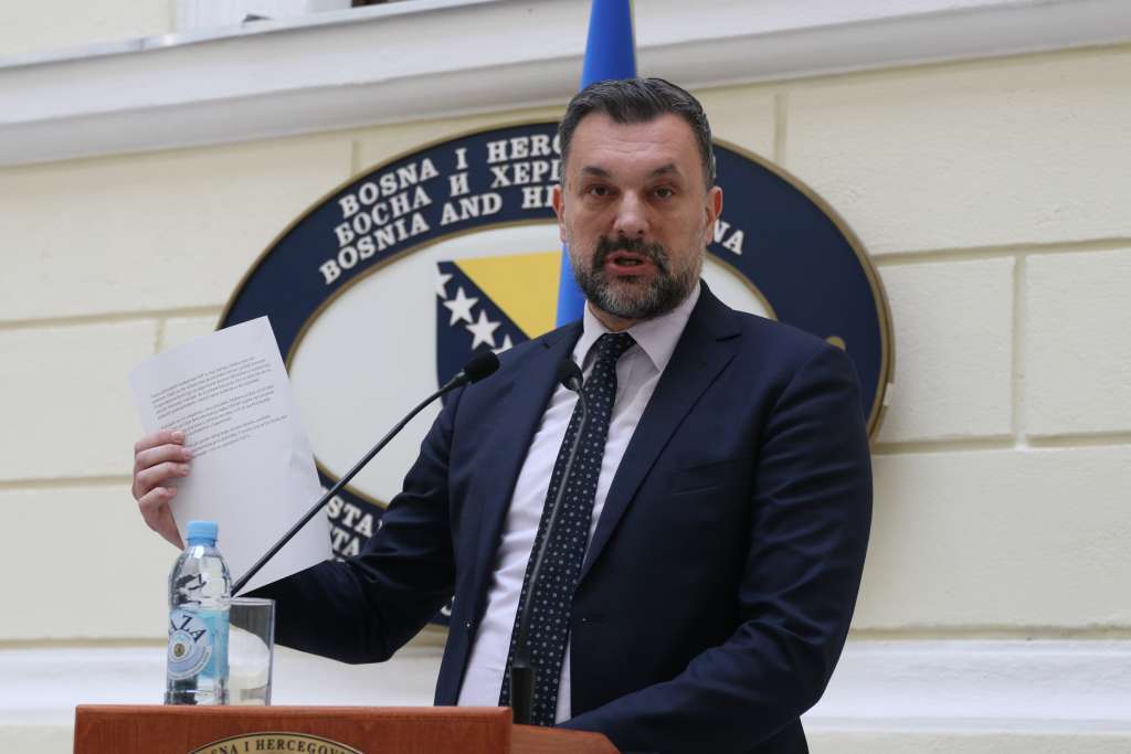 elmedin konakovic fena