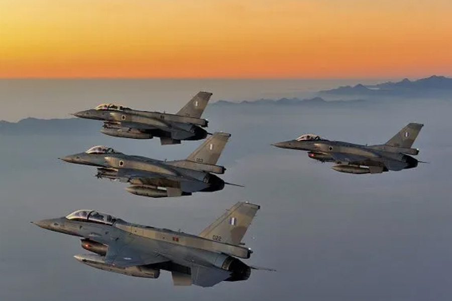Avion borbeni F-16C/D