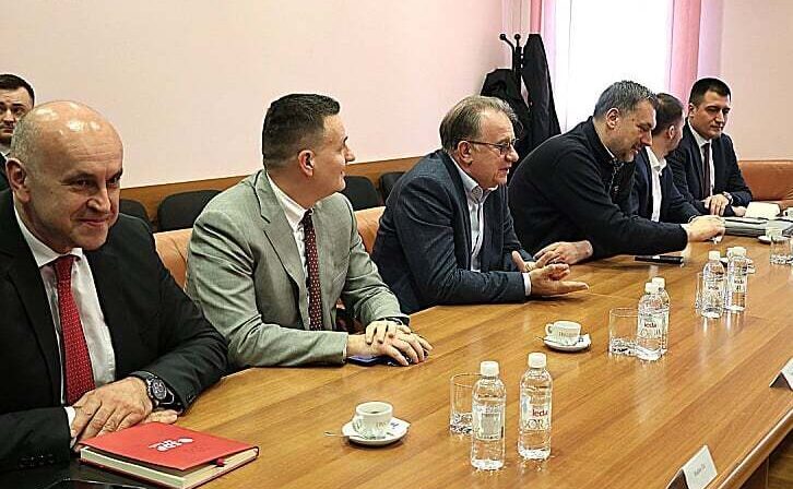 Nermin niksic elmedin konakovic 04 Sastanak u Mostaru fena