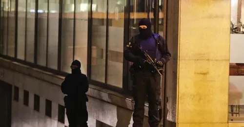 Policija brisel format webp width 500