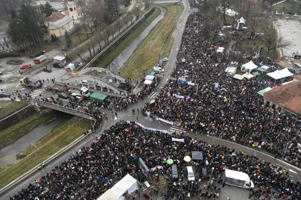 Protesti srbija Kragujevac