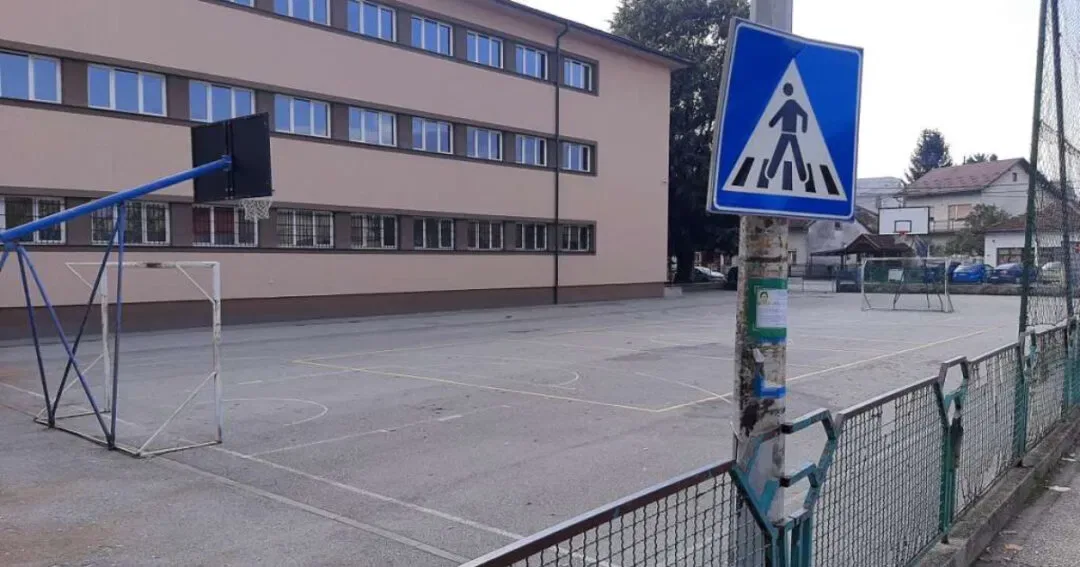 Skola usk fena
