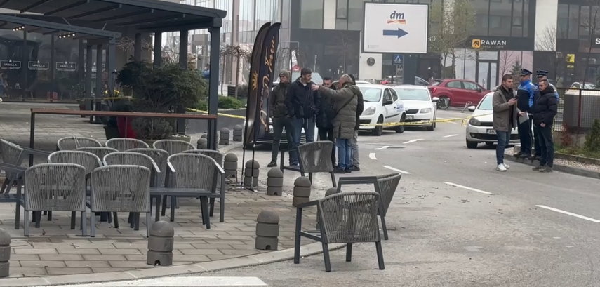 Stup Eksplozija ispred kafica Bulevar