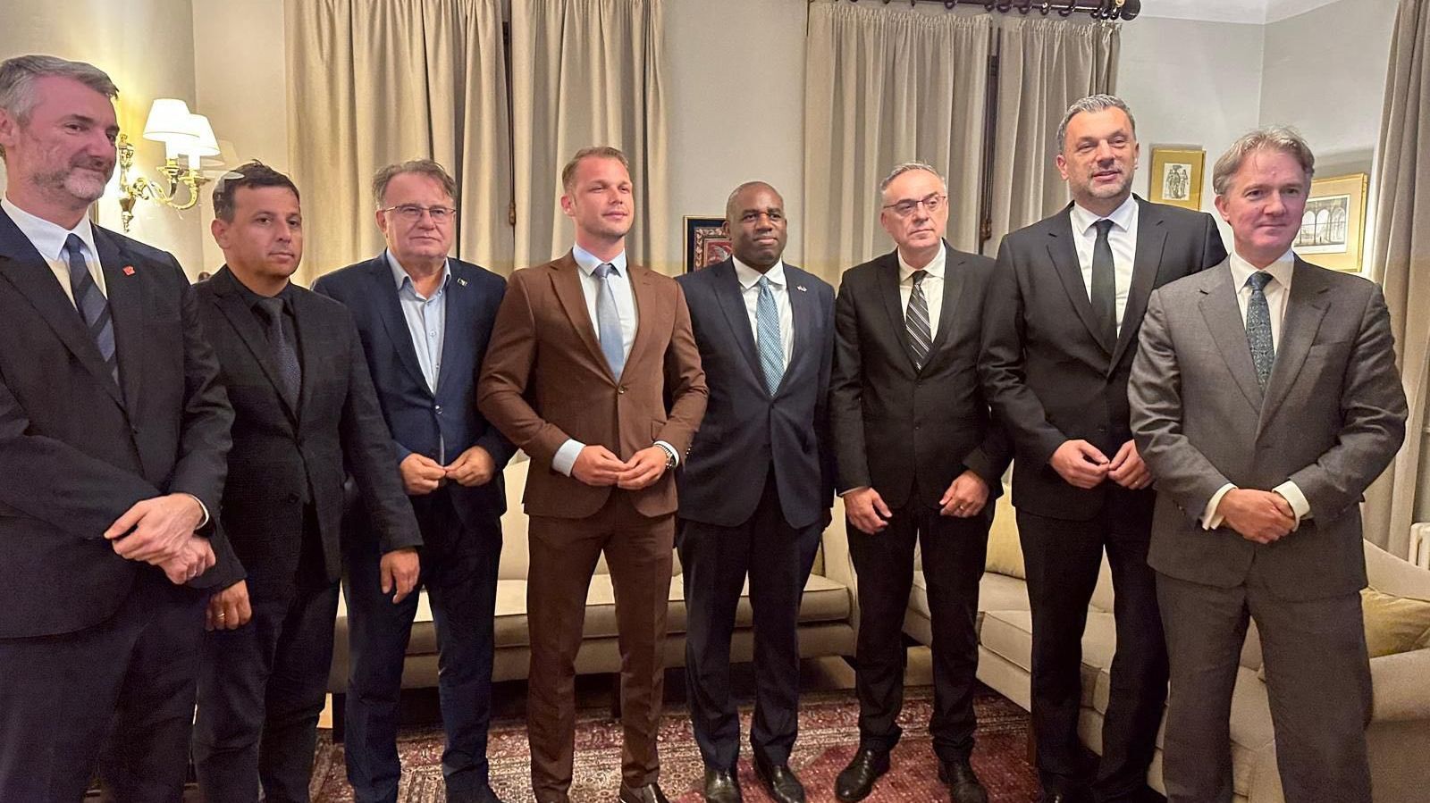 Trojka opozicija rs david Lammy