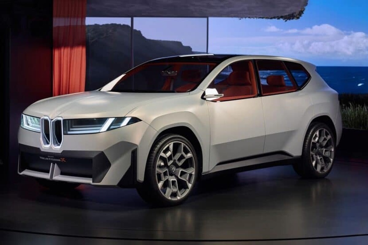 BMW i X3
