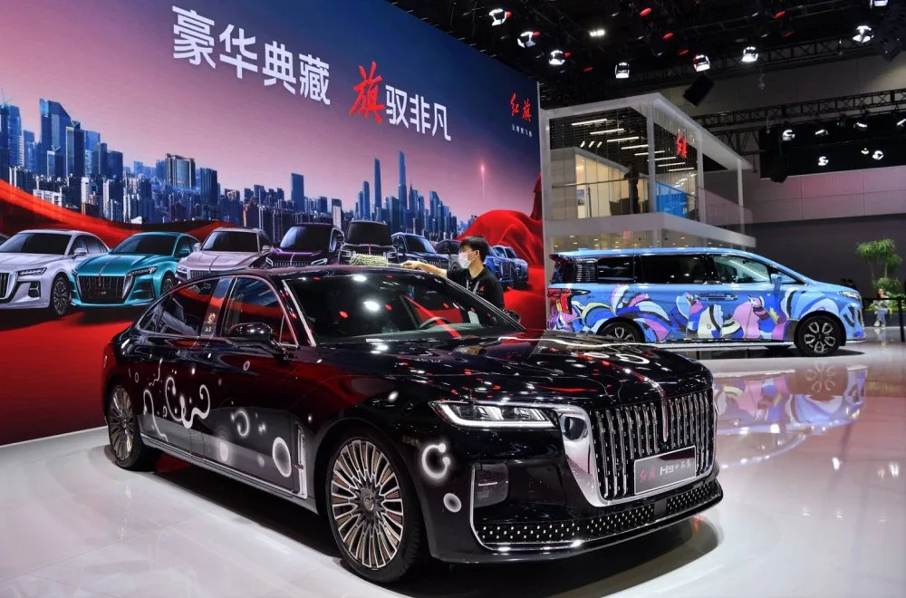 Auto profimedia honqi h9 f