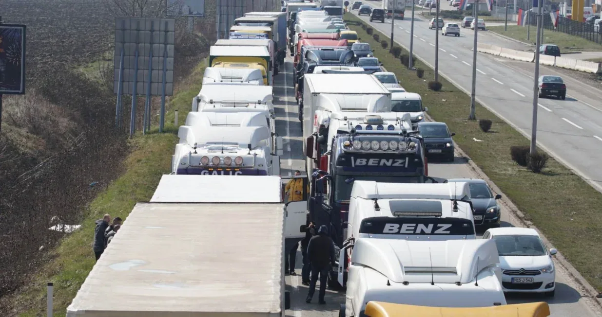 Kamioni prevoznici uvoz izvoz