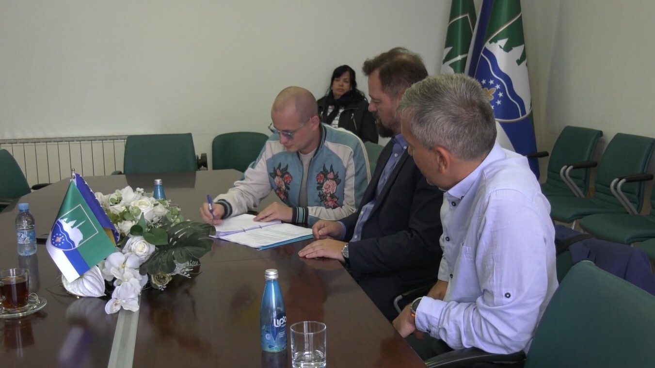 Revolante Manuel Perviz