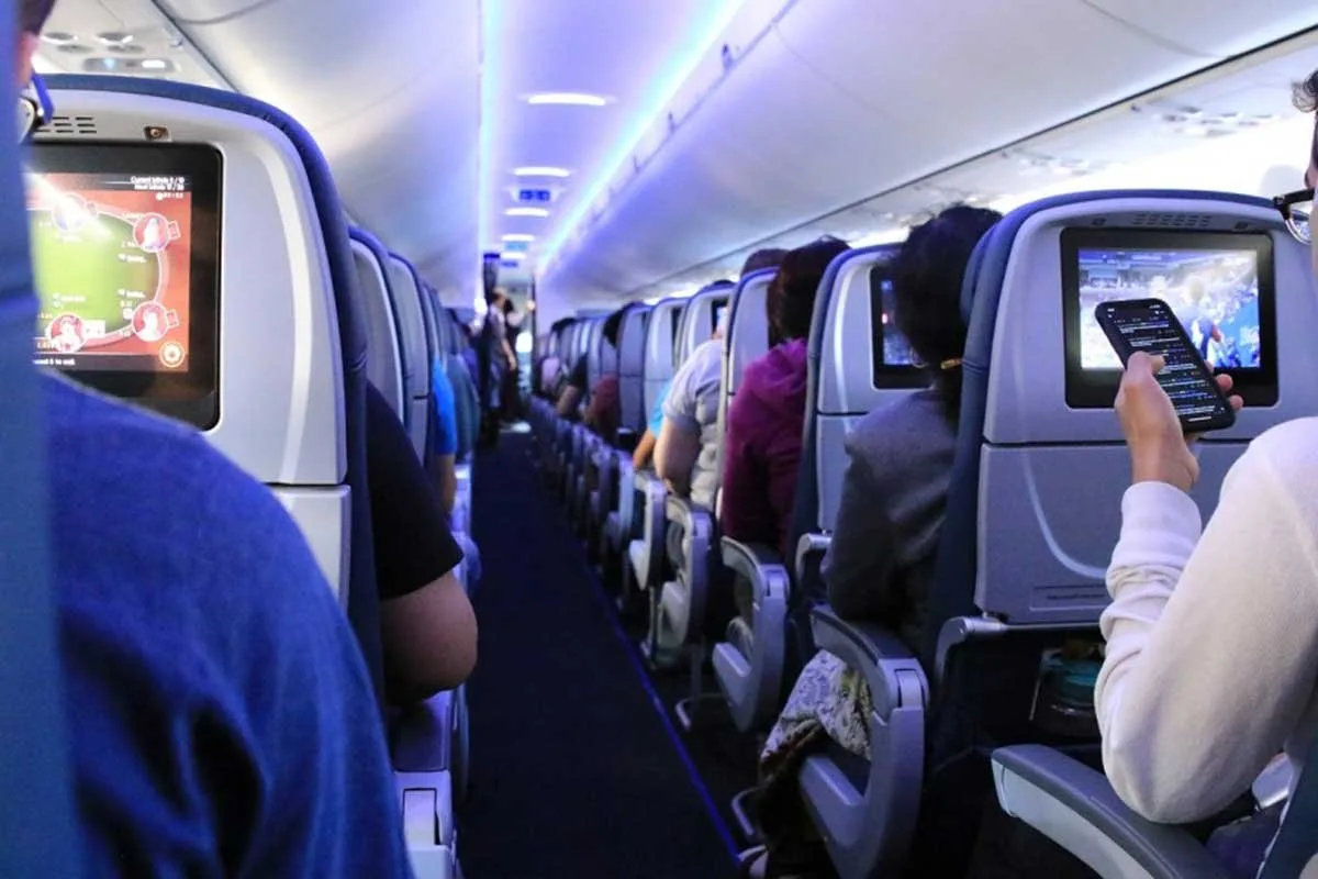 Avion