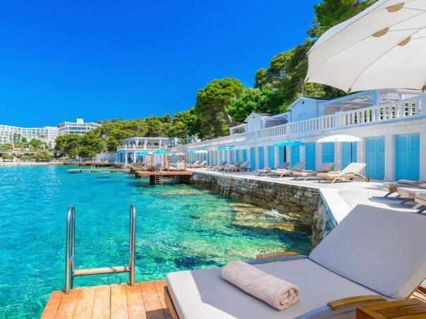 suncani hvar arapski seik kupio