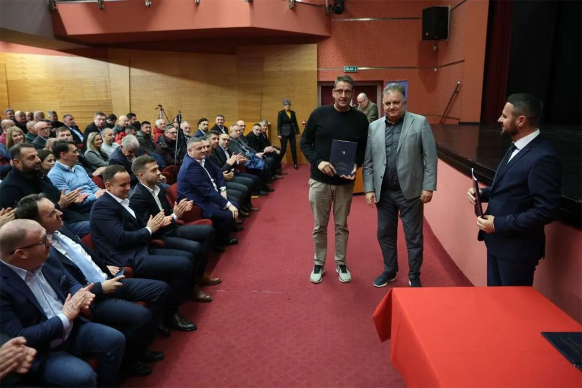 Projekti