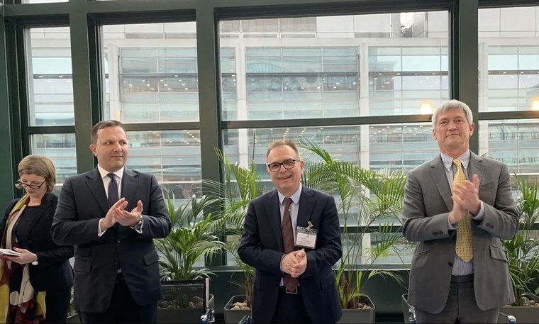 Sparkasse ebrd linija 760 520 p C 90