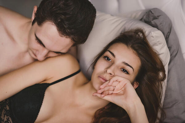Muškarac zena shutterstock 576058162 ls s