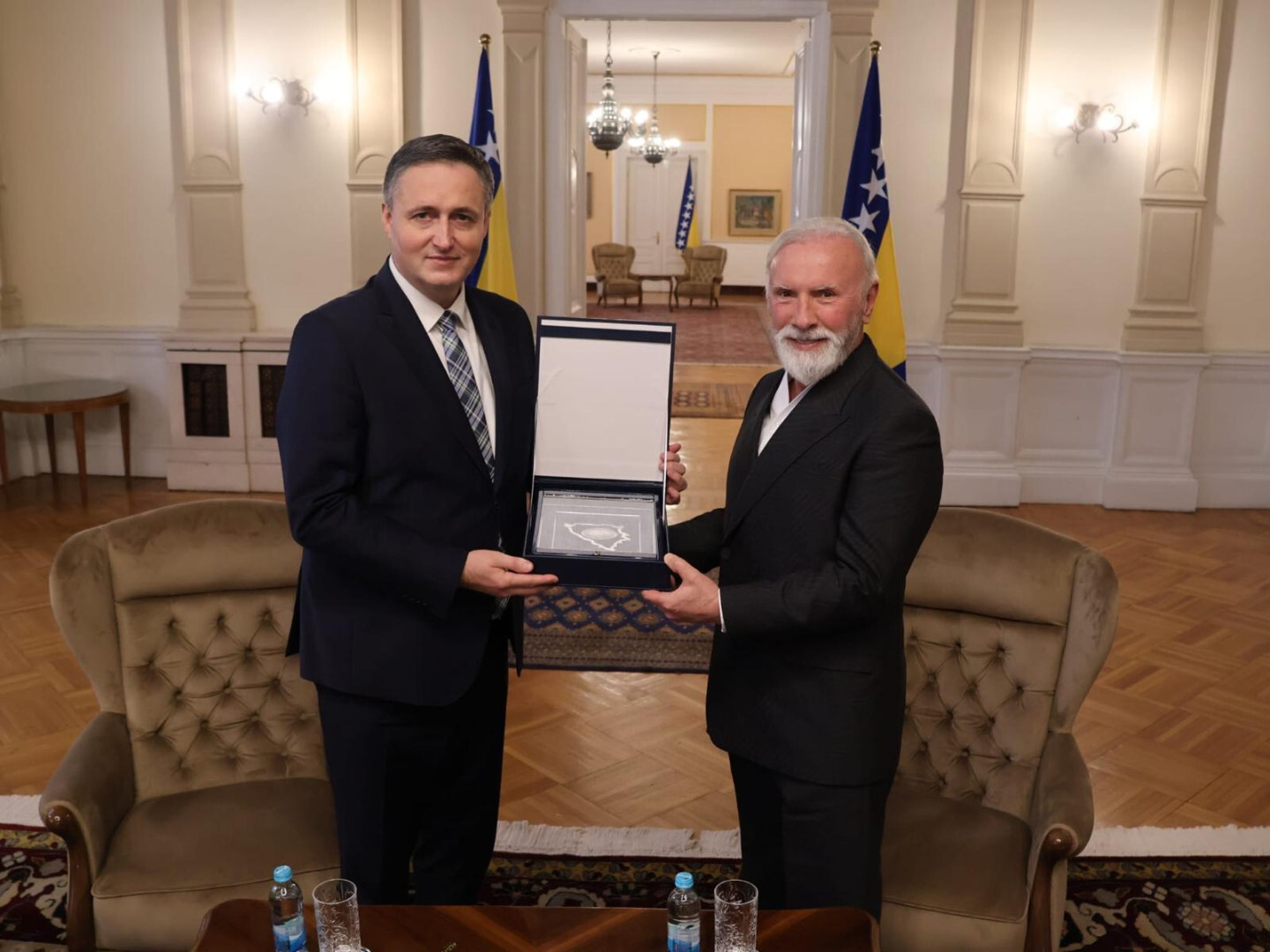 Dino Merlin Denis Becirovic 1