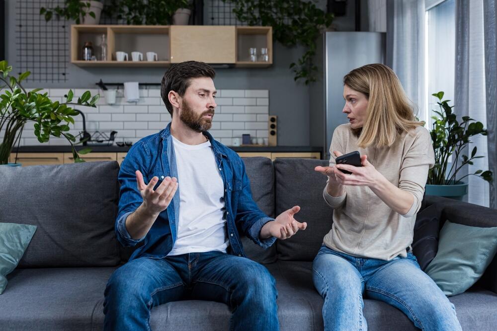 Ljubav svada shutterstock
