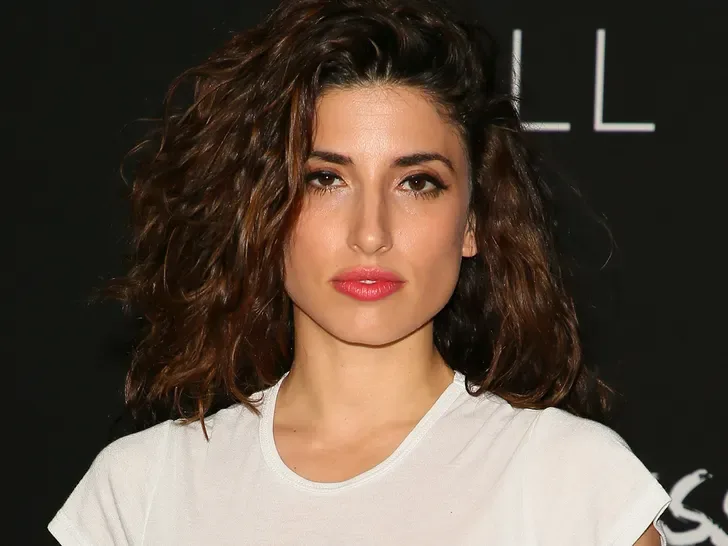 Tania Raymonde