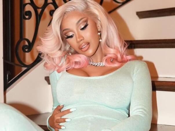 Cardi b