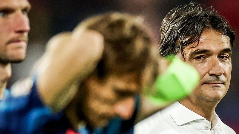 02 12 Modric Dalic
