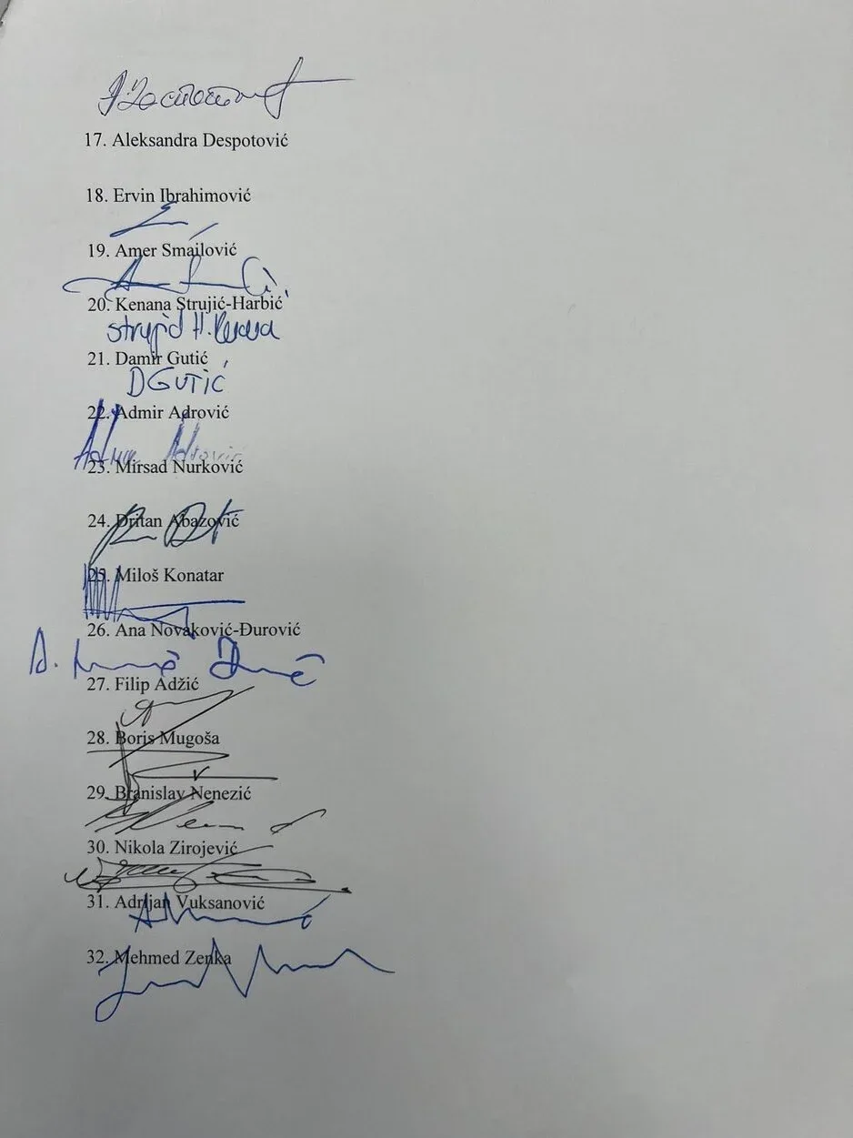 crna gora Rezolucija o Srebrenici 2 potpisi poslanika