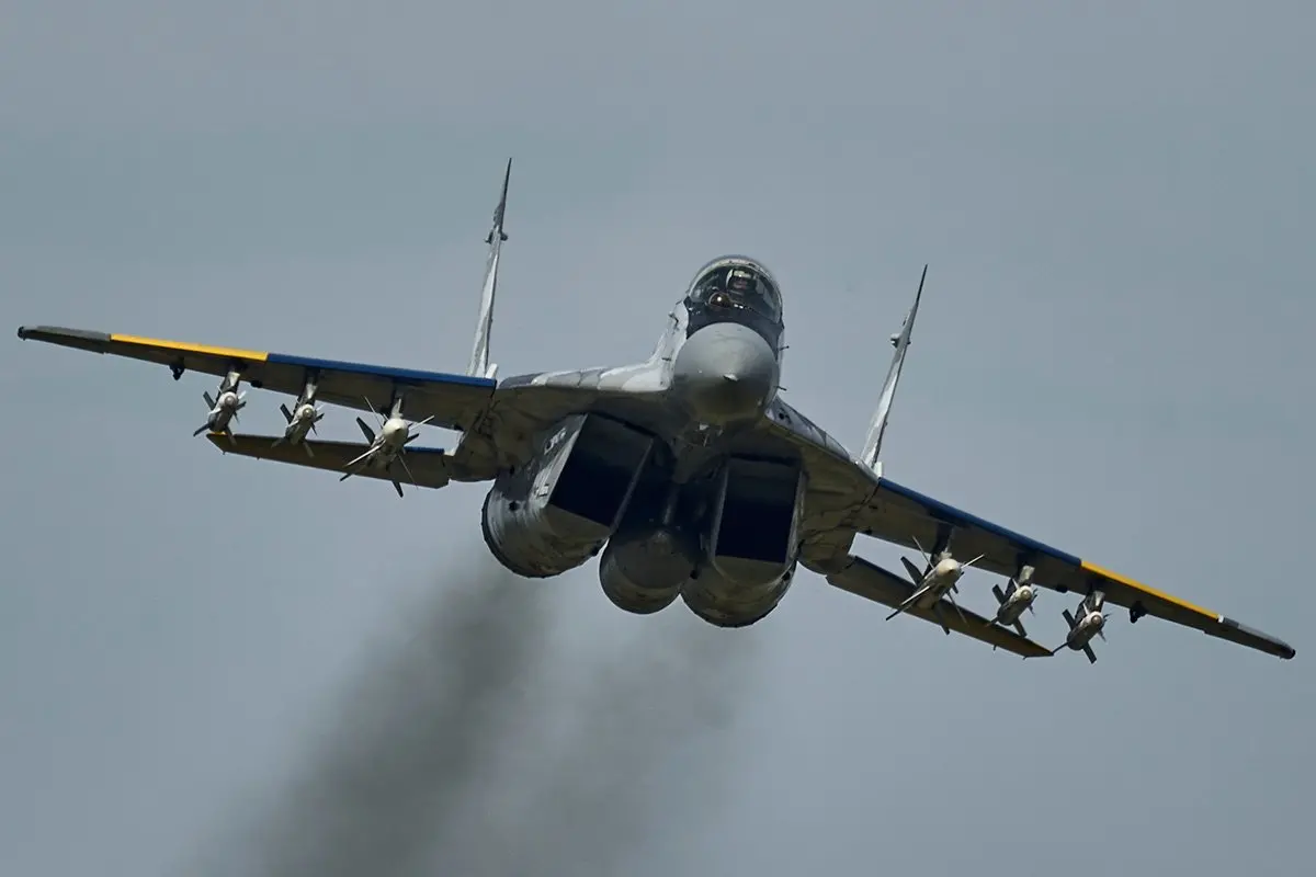 Avion borbeni