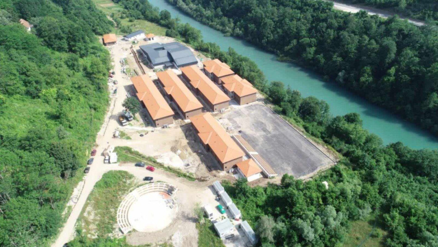 Buk Bijela