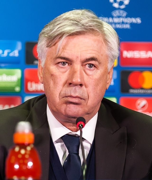 Carlo Ancelotti 2016 cropped