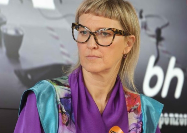 JASMILA ŽBANIĆ SB