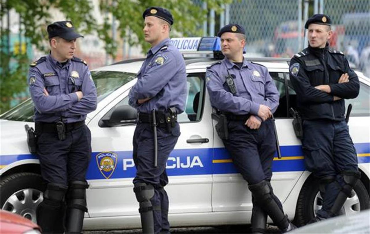 Policija Hrvatska