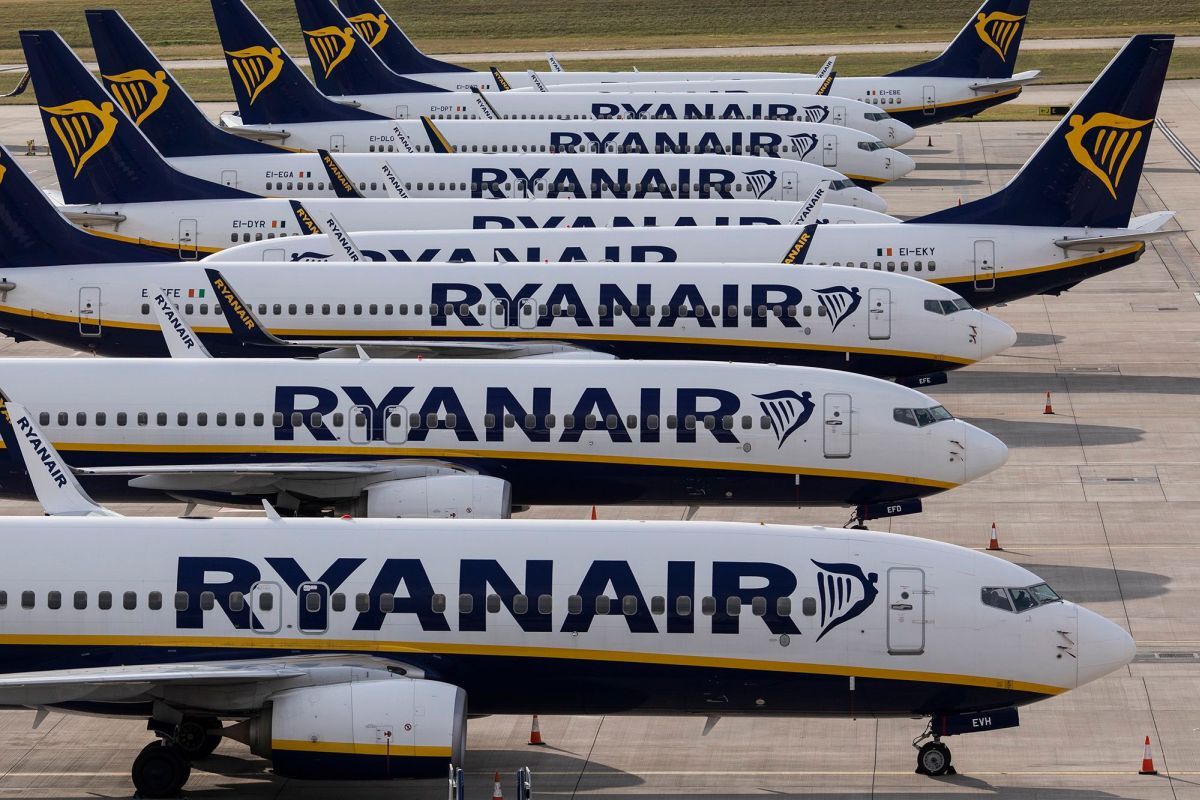 RYANAIR