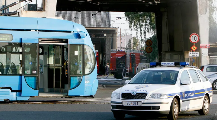 Ukrao tramvaj