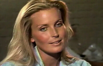 Bo Derek (Screenshot: YouTube)