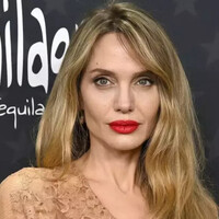 Angelina Jolie