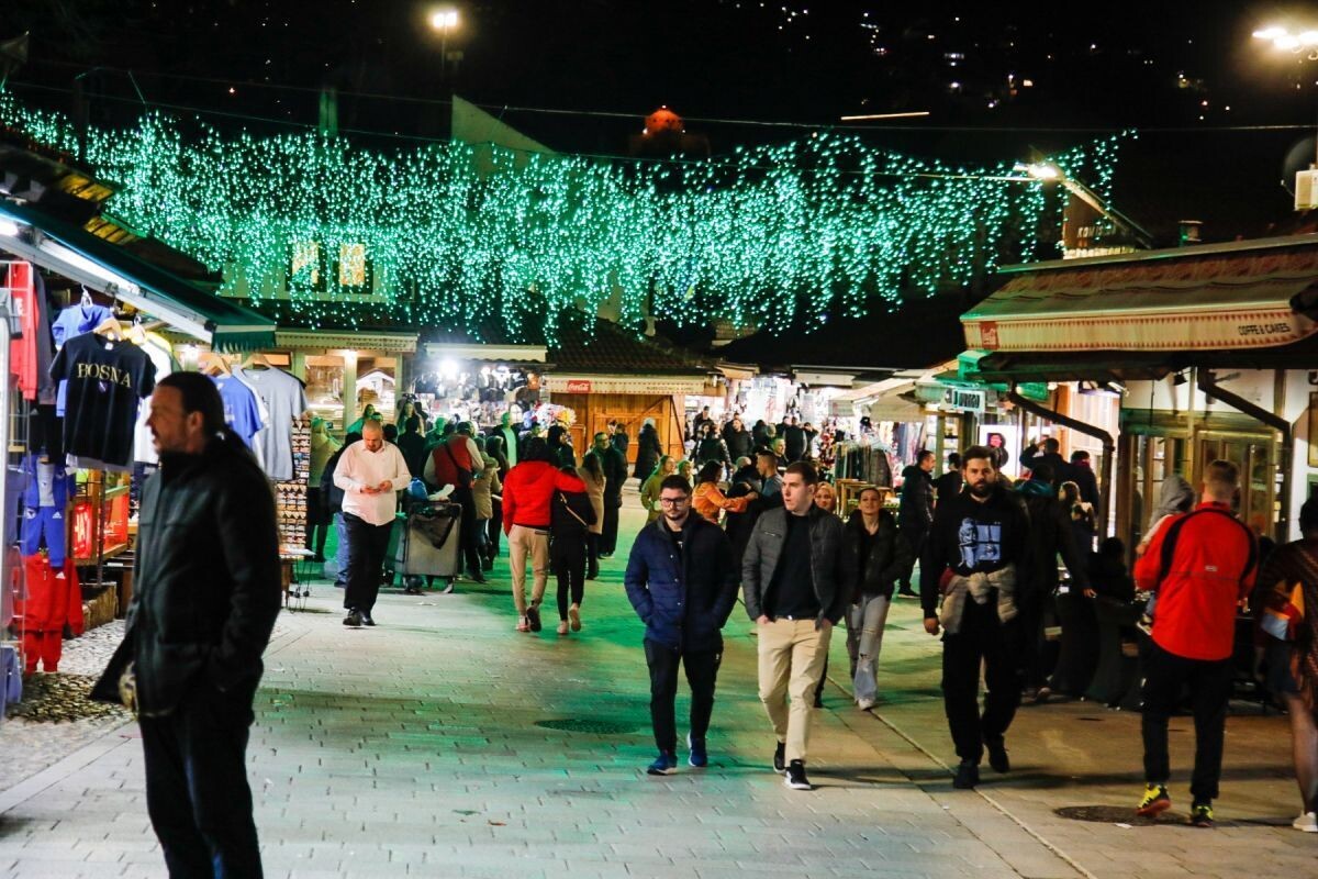 Ukrasavanje ramazan bascarsija2