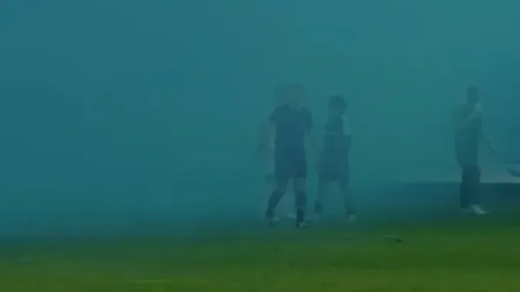 Željezničar - Zrinjski manijaci prekod dim foto arena sport
