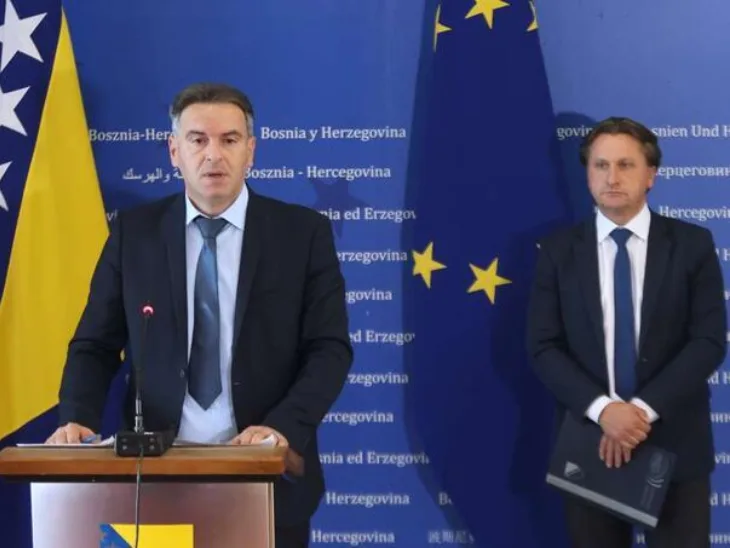 Džemal Smajić  fena