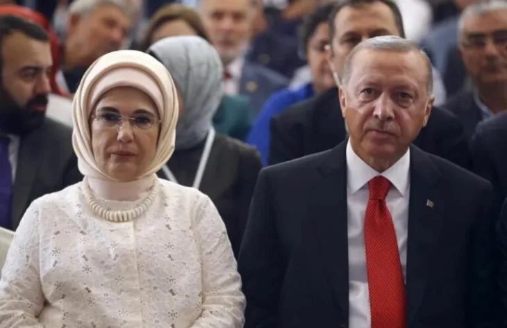 Erdogan i emine 44 768x497