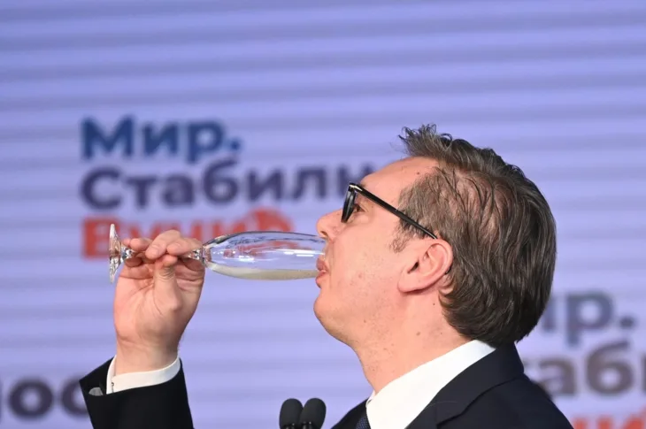 aleksandar vucic Srbija izbori sns41 030422 1