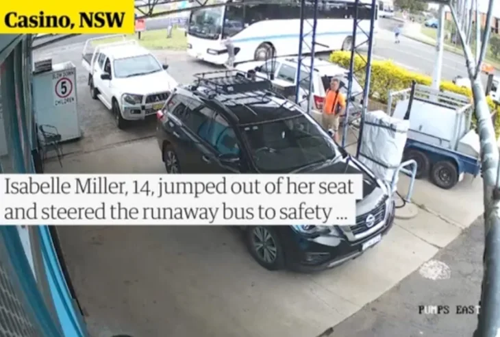 Australija Mlada Australka zaustavila autobus