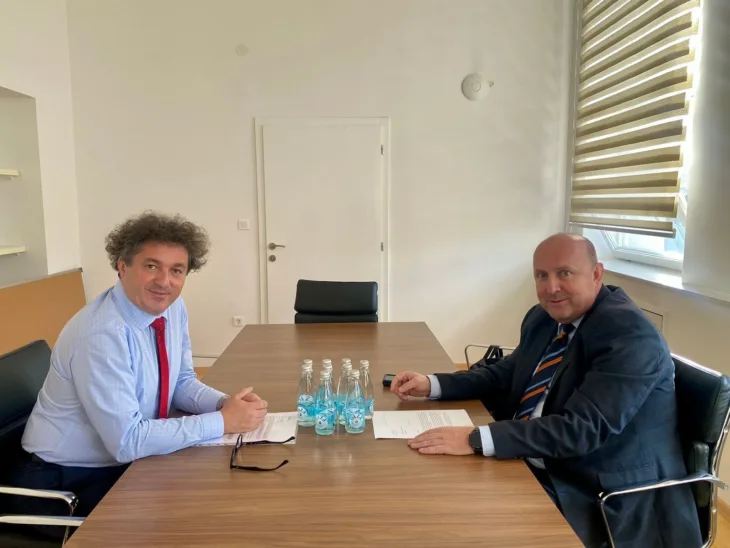 Enis Hasanović Alen pilav foto vlada ks