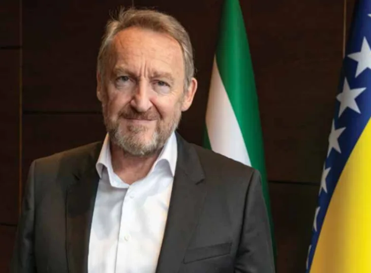 Bakir Izetbegović stav