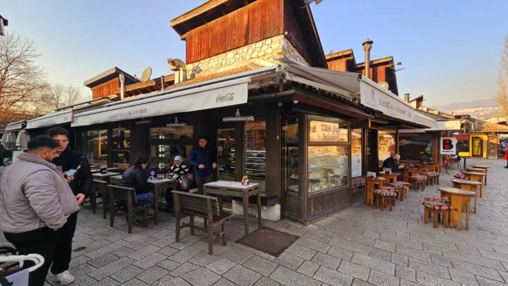 Creme shop naslovna