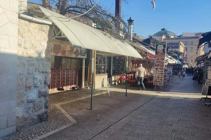 Basta Općina Stari Grad uklonjena