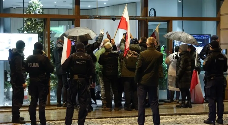 Poljska mediji Epa