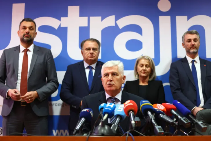 Trojka i hdz