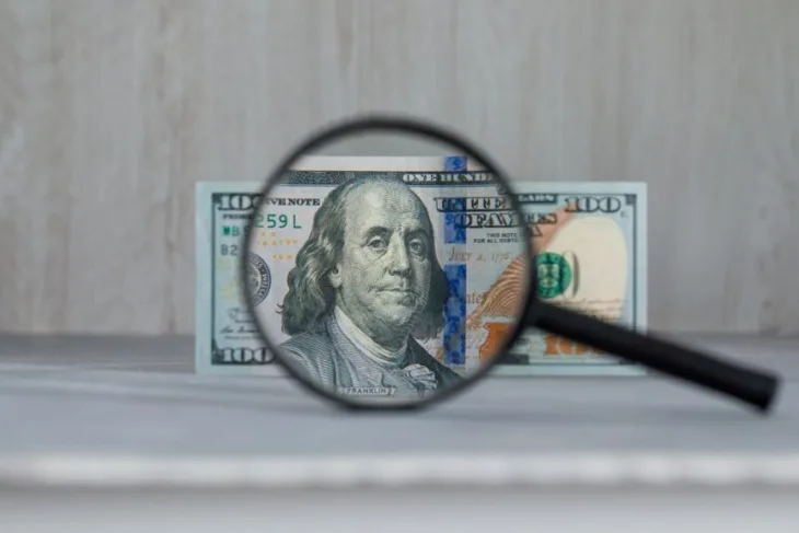 Dollar 3 860x574