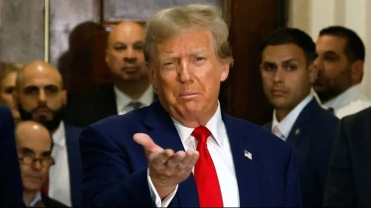 Donald Trump X