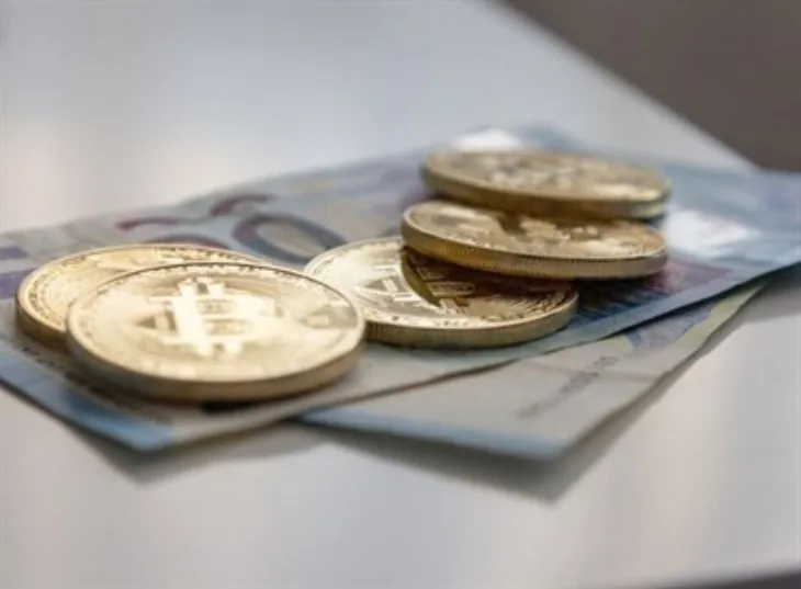 Bitcoin bankomat 400 400 p C 90
